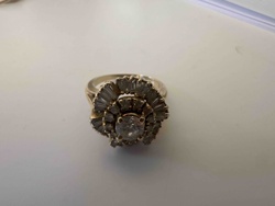 14K Gold Diamond 'Flower' Cluster Ring
