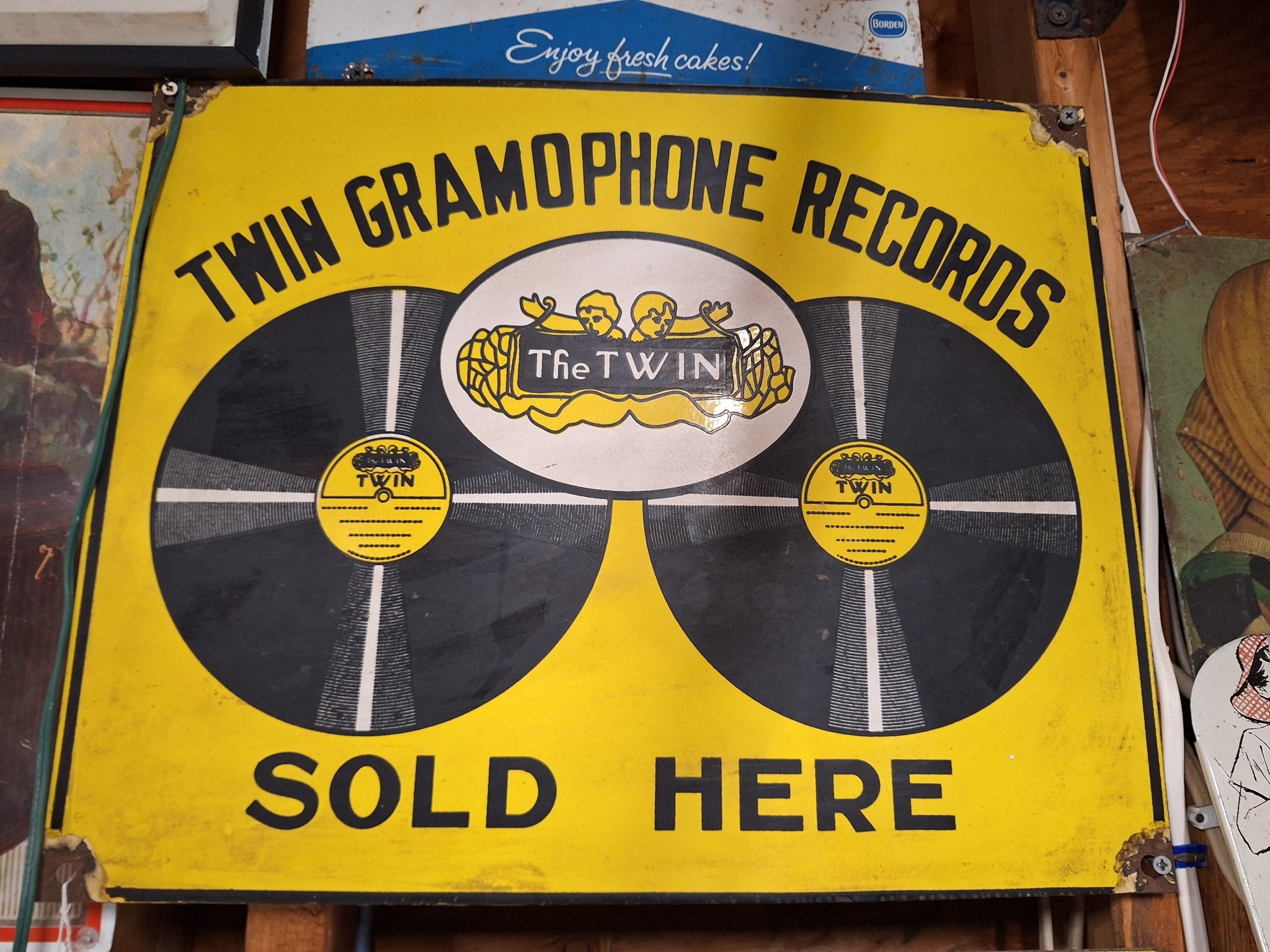 Submitted photo of Twin Gramophone Records Sign (unauthenticated)