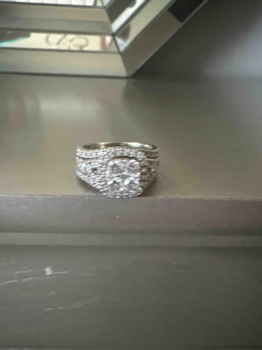 Diamond Halo Cluster Bridal Set in White Gold or Platinum