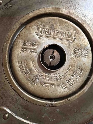 Landers, Frary & Clark 'Universal' Electric Percolator Base