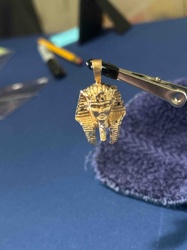 14k Gold Tutankhamun Mask Pendant