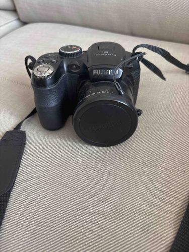 Fujifilm FinePix Digital Camera (Likely S-series model)