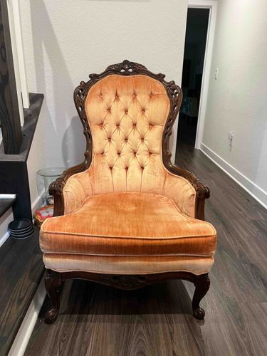 Victorian Style Tufted Armchair
