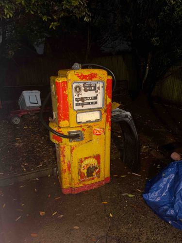 Vintage Shell Gas Pump