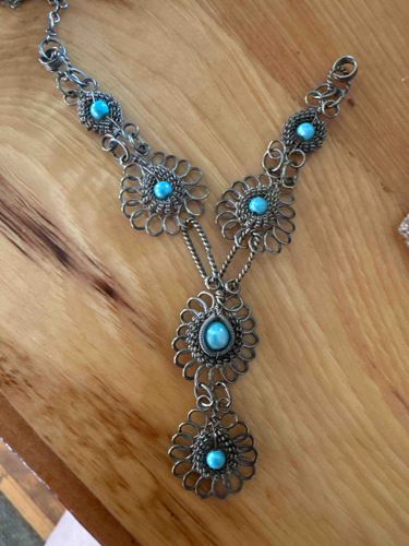 Vintage-Style Filigree and Turquoise-Colored Stone Y-Drop Necklace