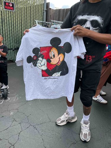Vintage Mickey Mouse 'Walt Disney World' T-shirt