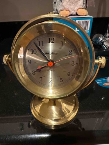Seth Thomas Brass Gimbaled Quartz Desk Clock