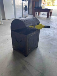 Bottle-Specific Trunk Chest