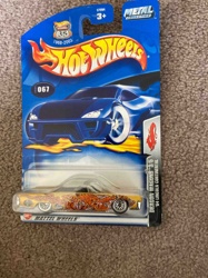 Hot Wheels '64 Lincoln Continental (Dragon Wagons 3/5)
