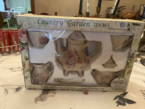 Country Garden Tea Set by Martha Andresen