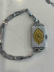 Vintage Art Deco Ladies' Wristwatch with Engraved Bezel and Pontiac Stainless Steel Band