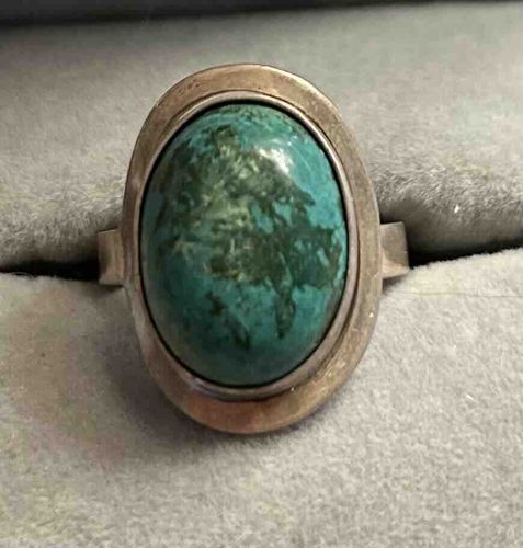 Sterling Silver and Turquoise Cabochon Ring