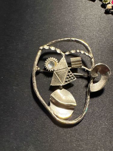 Modernist Cubist Face Brooch