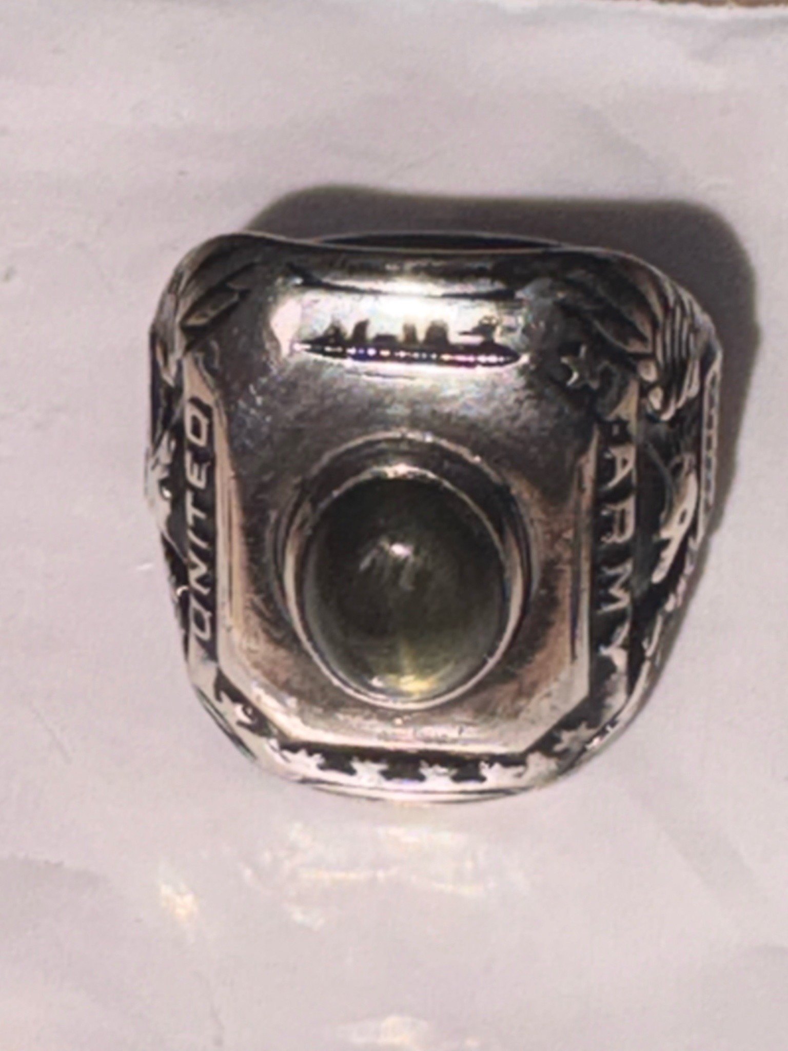 Submitted photo of United States Army Military Ring (not authenticated)