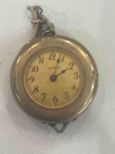Antique/Vintage Gold-Toned Pocket Watch with Decorative Clasp