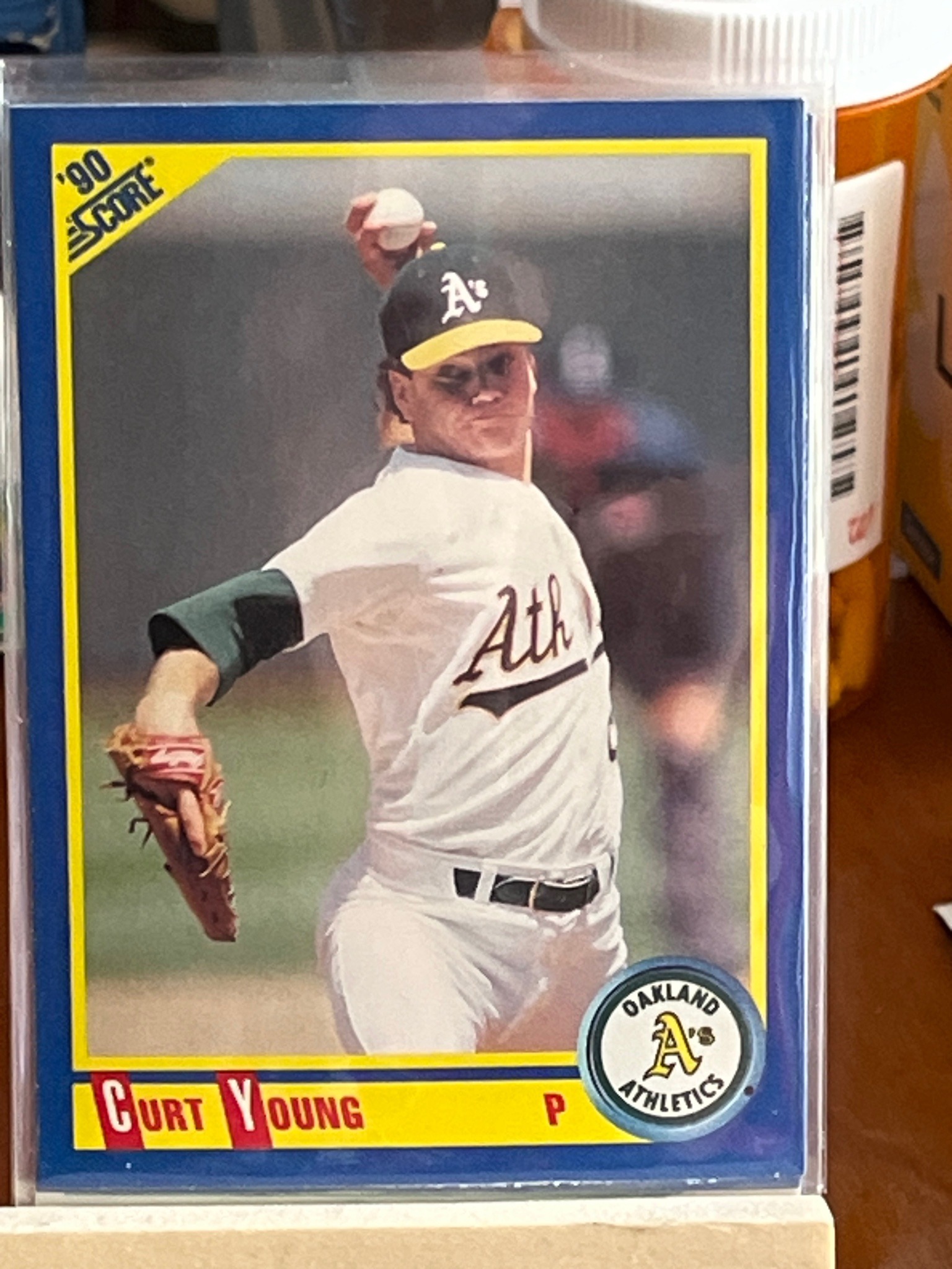1990 Score Curt Young Baseball Card #129