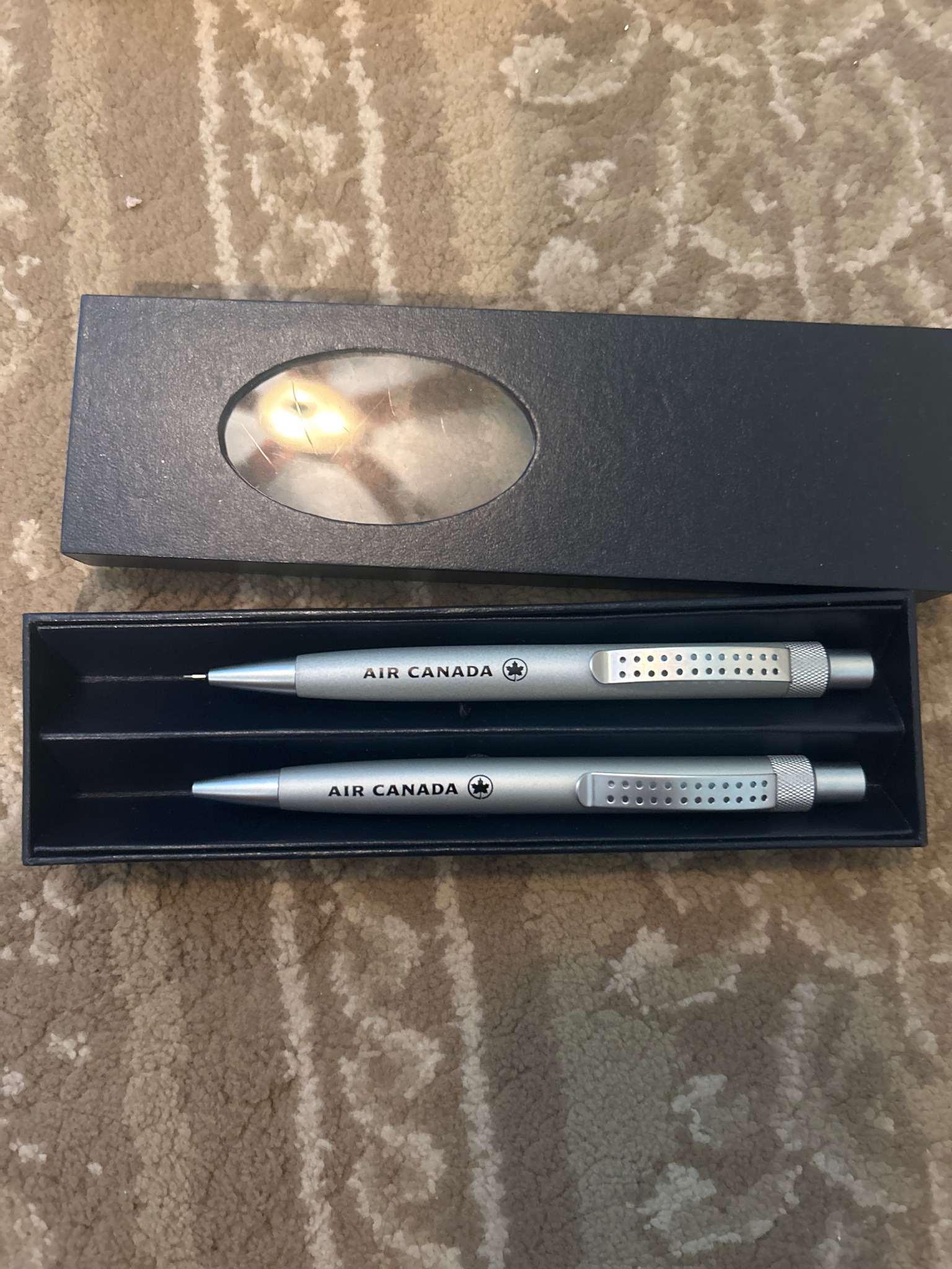 Submitted photo of Air Canada Branded Pen and Pencil Set (not authenticated)