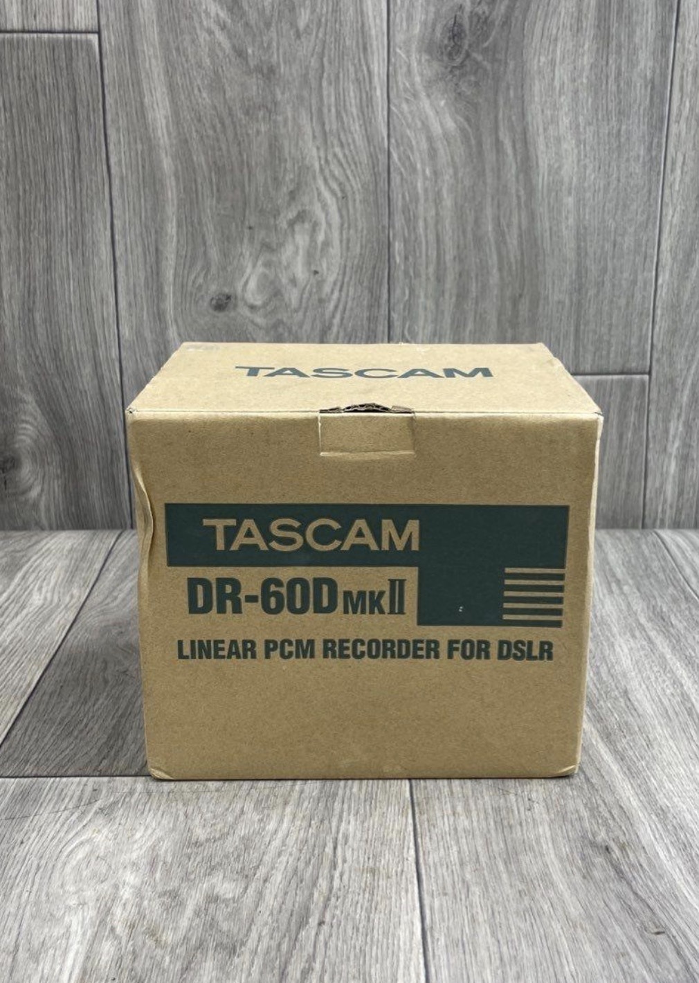 Submitted photo of Tascam DR-60DmkII Packaging Box (not authenticated)