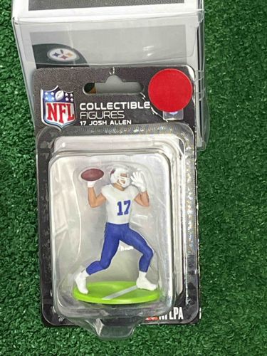 NFL Collectible Figure - 17 Josh Allen