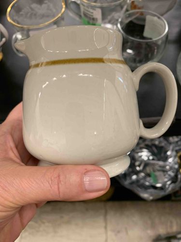 Stoneware Creamer with Mustard Band