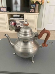 Williamsburg Stieff Pewter CW80-19 Teapot