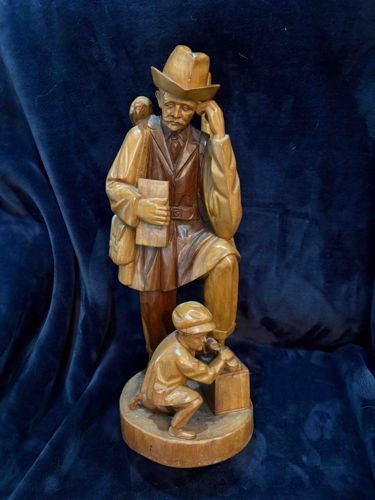 Ecuadorian Hand-Carved "Shoeshine Boy" Sculpture