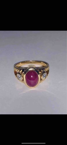 Ansuini 18k Gold Cabochon Ruby and Diamond Ring