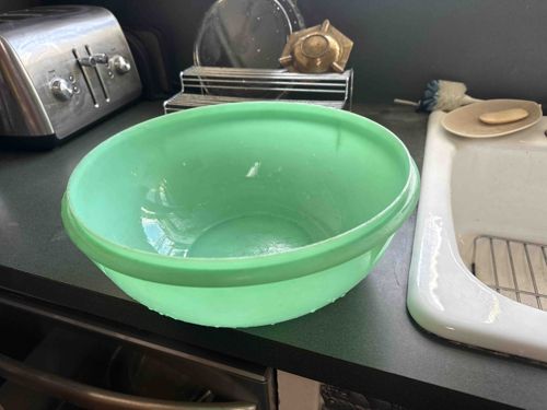 Jadeite Glass Mixing Bowl