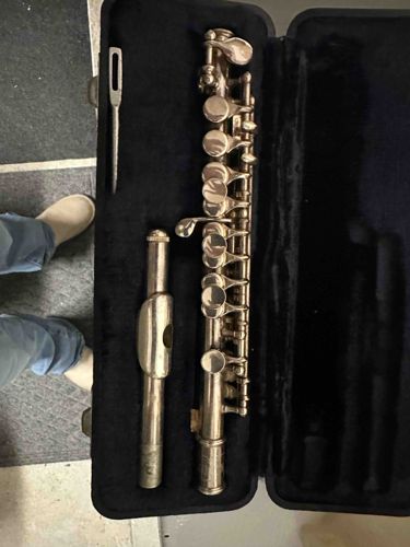 Silver-Plated Piccolo with Case and Cleaning Rod