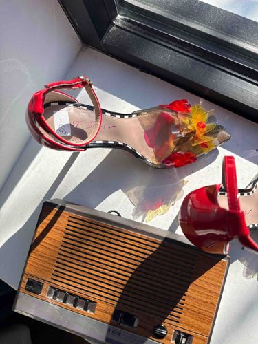 Betsey Johnson Floral Clear Pointed Toe Pumps