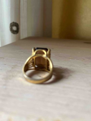 Gold-Toned Ring with Rectangular Gemstone