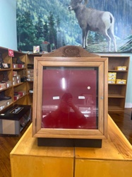 Case Knives Wall-Mounted Display Cabinet