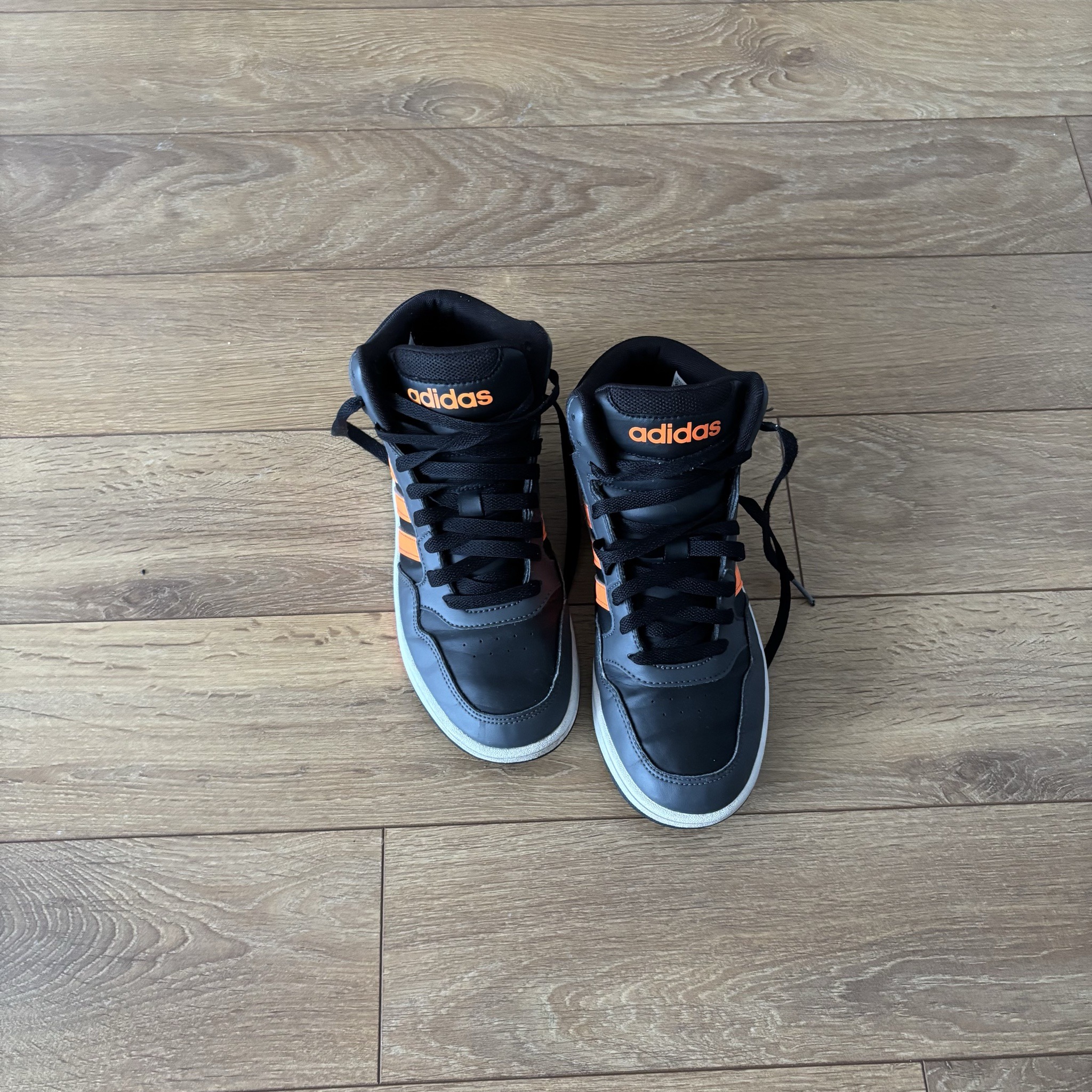 Submitted photo of Adidas High-Top Sneakers (not authenticated)