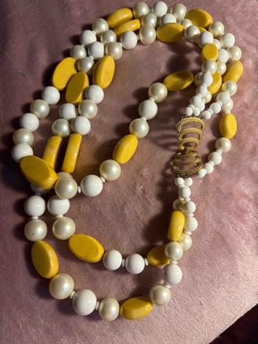 Vintage Marvella Yellow and White Multi-Strand Beaded Necklace