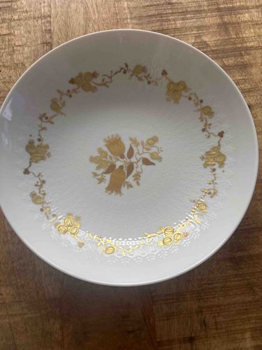 Gold Floral Motif Decorative Plate