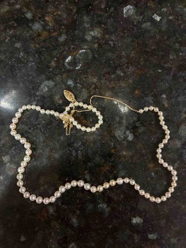 Single Strand Akoya Pearl Necklace with Yellow Gold Clasp