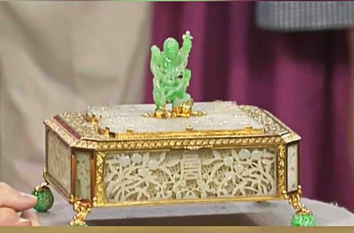 Gilt Bronze and Carved Jade Casket with Figural Finial