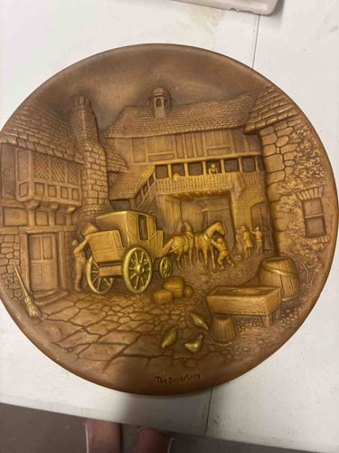 The Dyer's Inn 3D Relief Decorative Plate