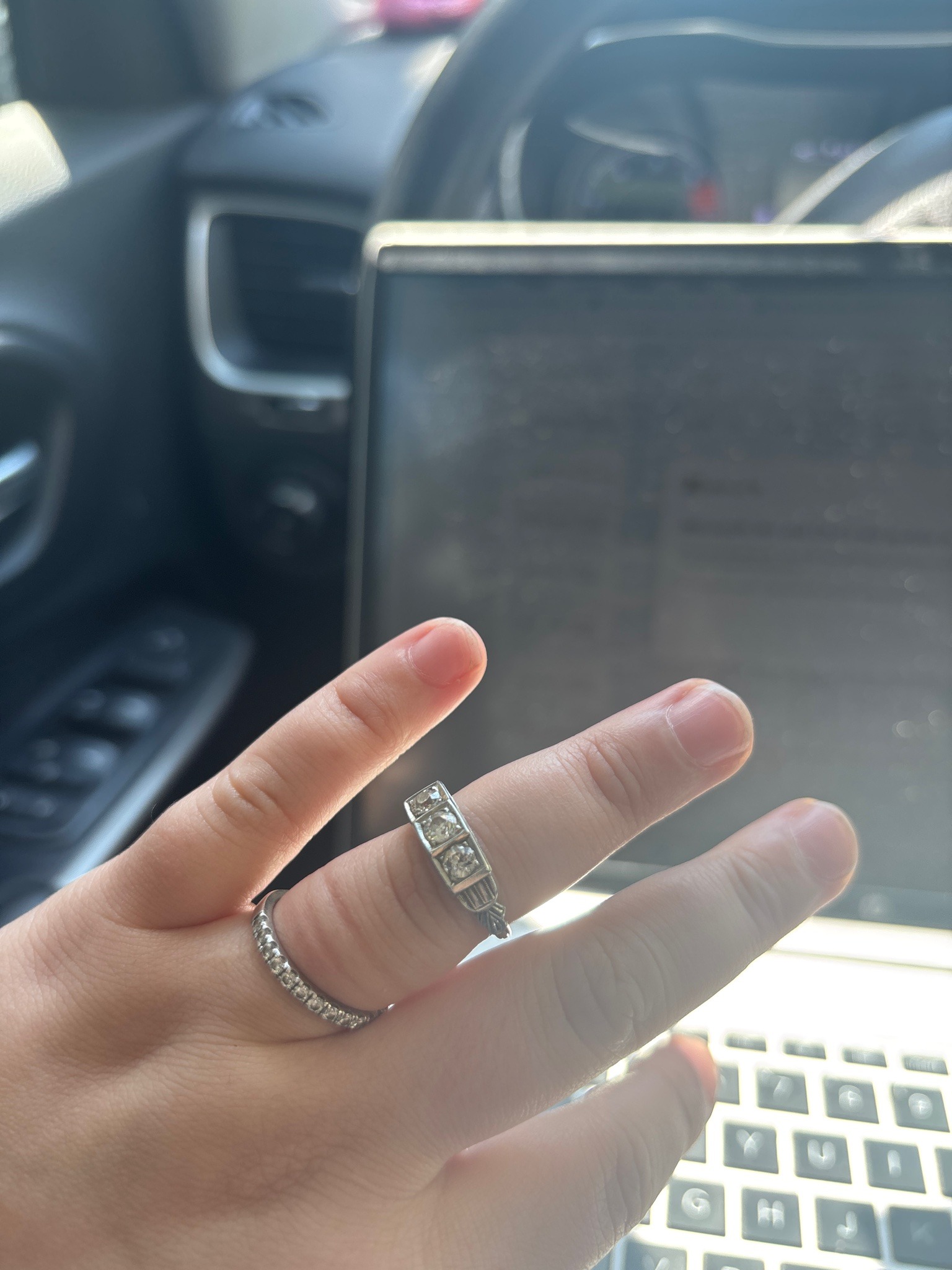 Vintage 18k White Gold Three-Stone Art Deco Diamond Ring