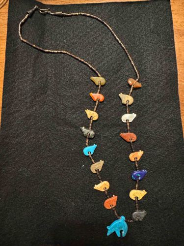 Native American Zuni Fetish Bear Necklace