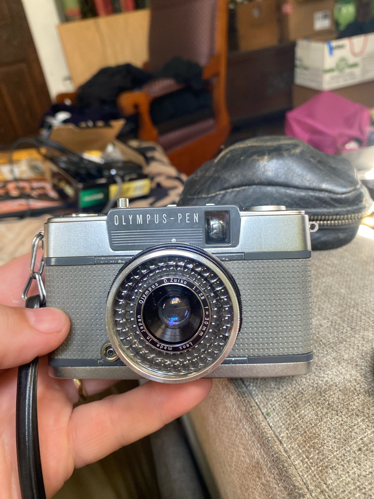 Submitted photo of Olympus Pen camera (not authenticated)