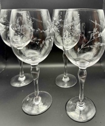 Etched Crystal Wine Glasses with Floral and Berry Motif
