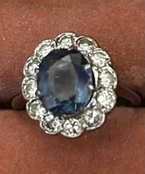 18k White Gold Sapphire and Diamond Cluster Ring