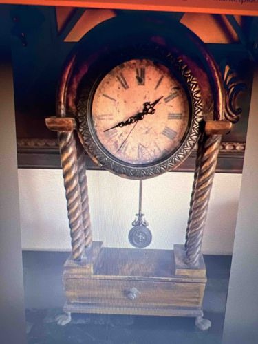 Vintage Decorative Pedestal Mantel Clock with Pendulum