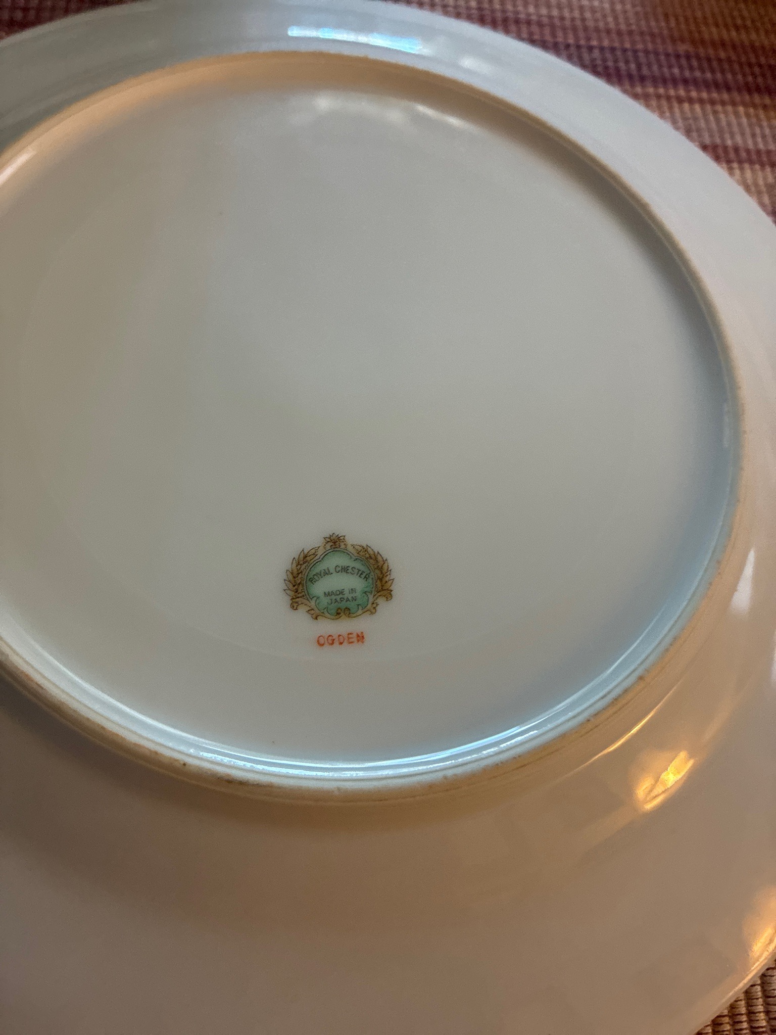 Submitted photo of Royal Chester porcelain plate (not authenticated)