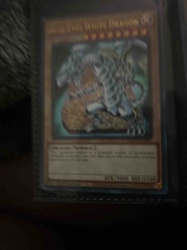 Blue-Eyes White Dragon Yu-Gi-Oh! Trading Card