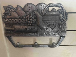 Carson Pewter Pot and Fruit Wall Hook Rack