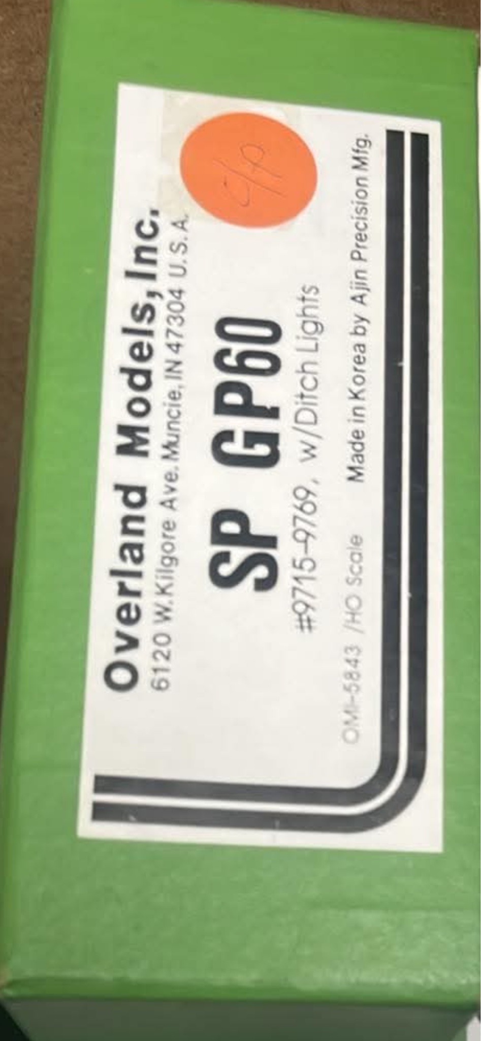 Submitted photo of Overland Models Inc. SP GP60 Model Train Box (not authenticated)