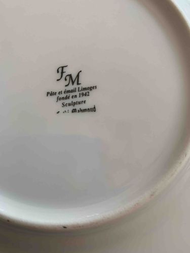 Limoges Pâte et émail Plate with "FM" Mark