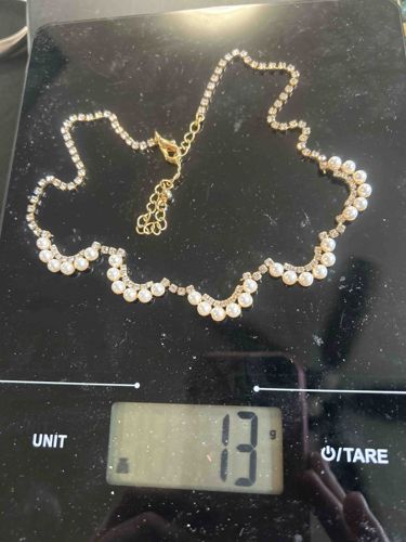 Faux Pearl and Rhinestone Scalloped Choker Necklace